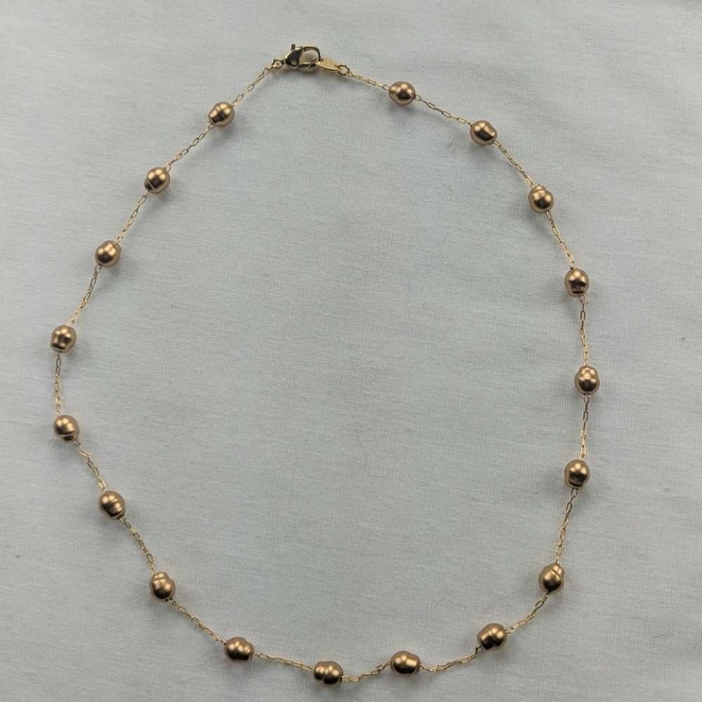 Gold pearl chain necklace